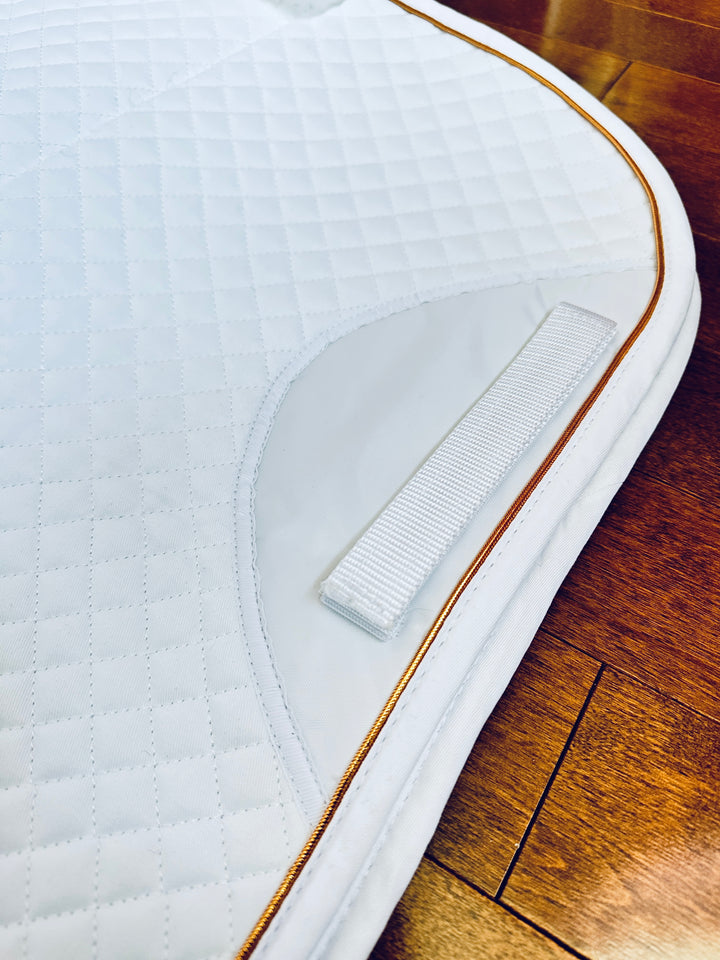White Limited sheepskin pad - Leveza