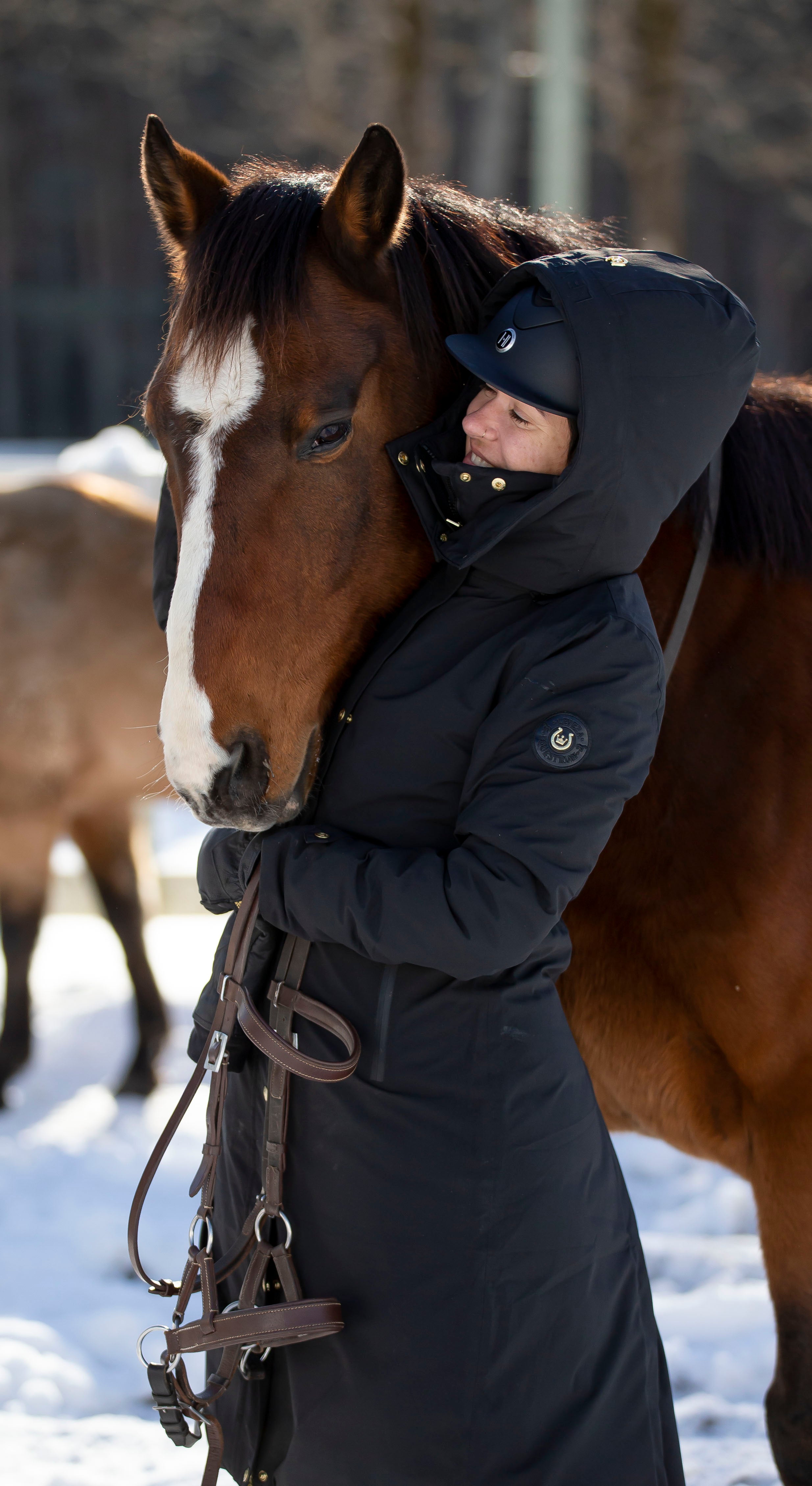 Alaska Winter Jacket: Perfect for Equestrian Adventures – Leveza