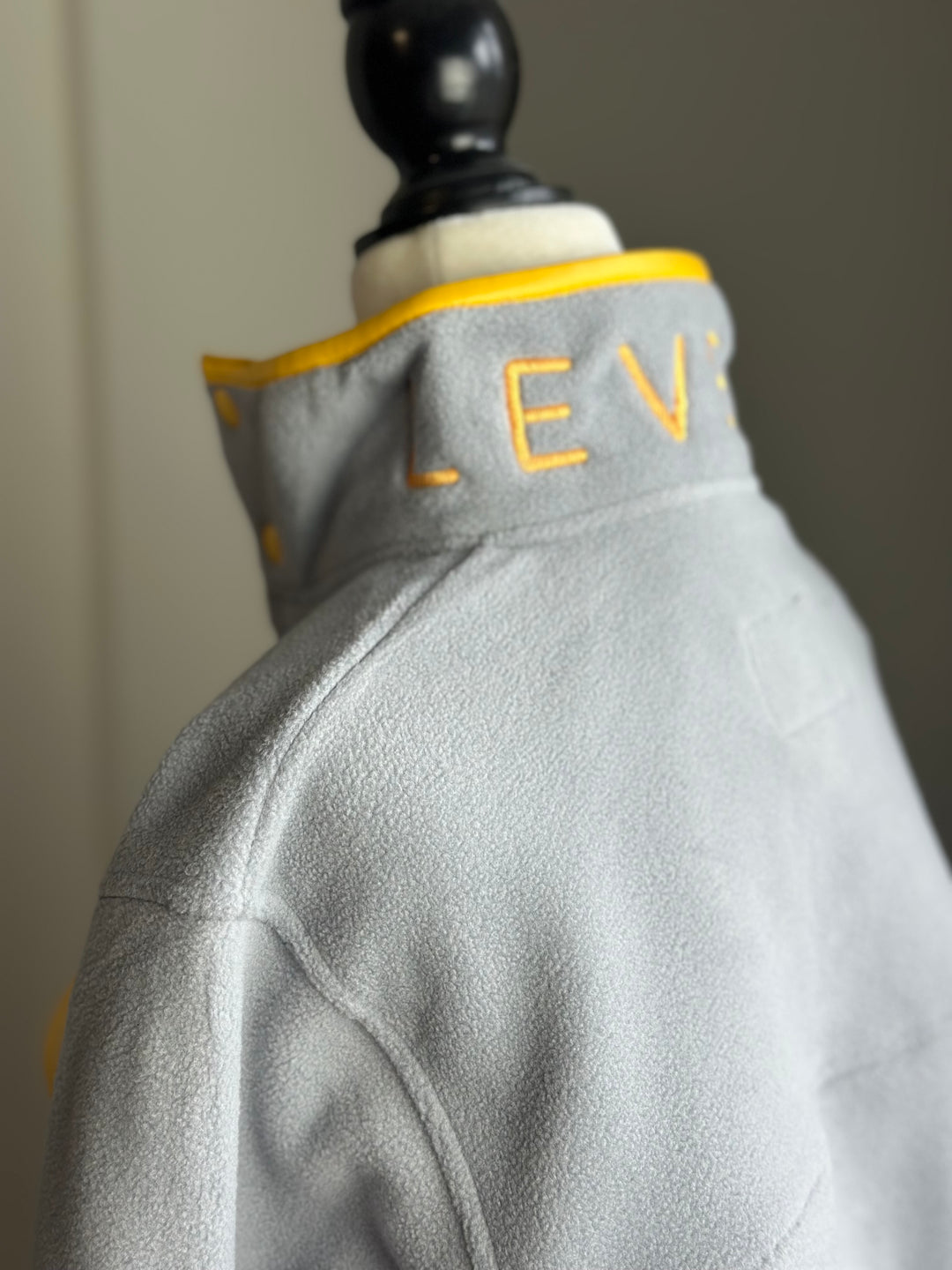 Fleece Grey yellow