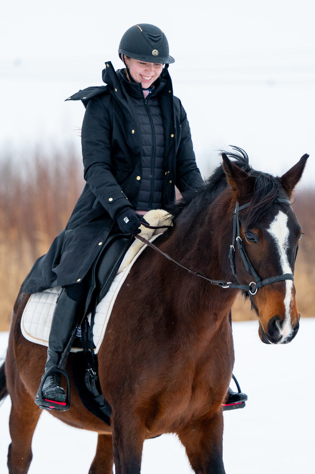 Alaska Winter Jacket: Perfect for Equestrian Adventures – Leveza