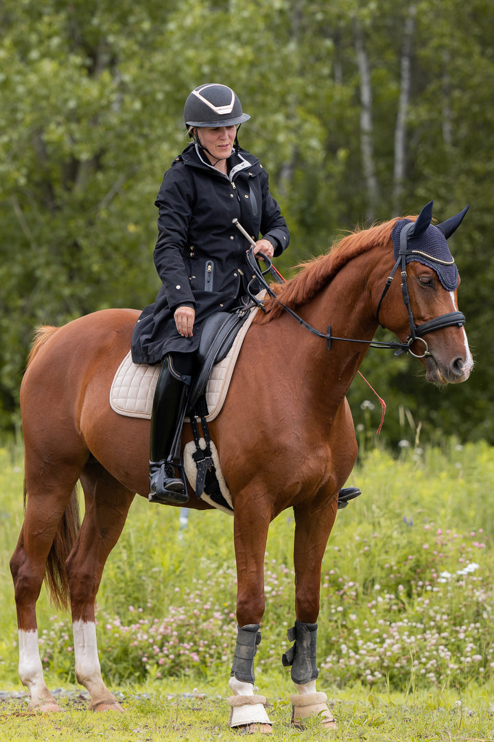 Tofino Waterproof riding Jacket - Black Gold - Leveza
