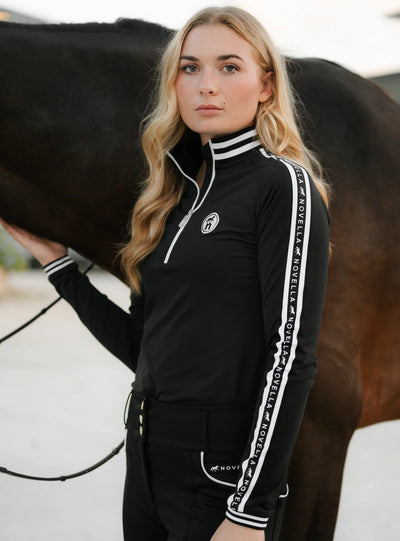 The Novella Sport Mid-Weight Quarter Zip