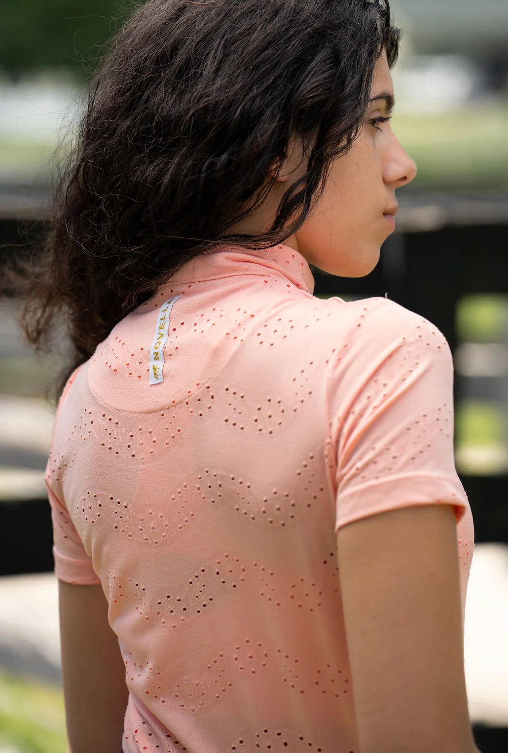 The eyelet Cool Fit Melon short sleeves