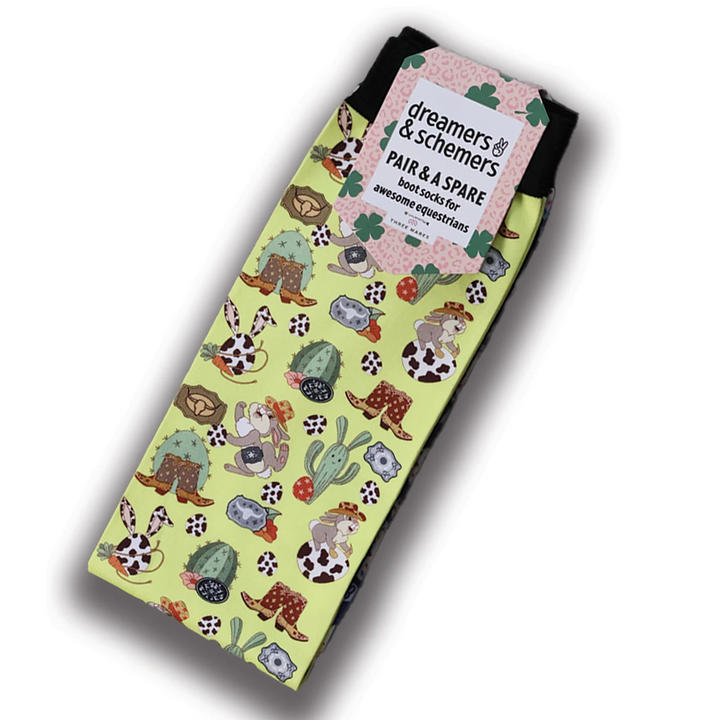 Buckle Bunny Pair & A Spare Socks - Leveza