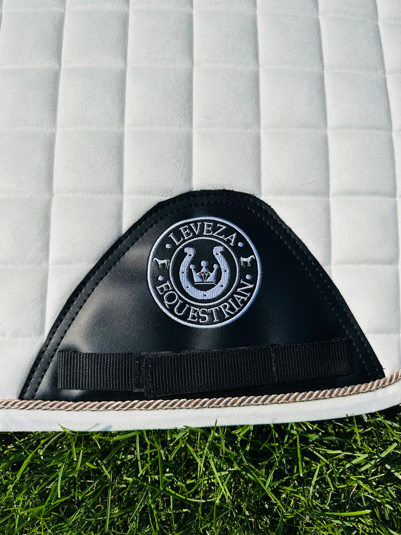 Dressage saddle pad - Off white