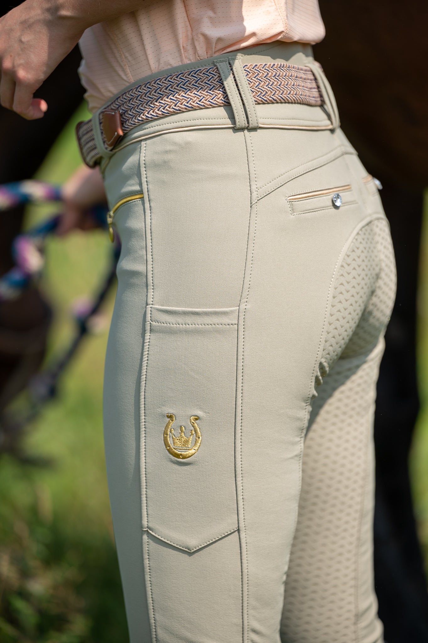 Nefertiti - Beige high waist breeches - Final Sale