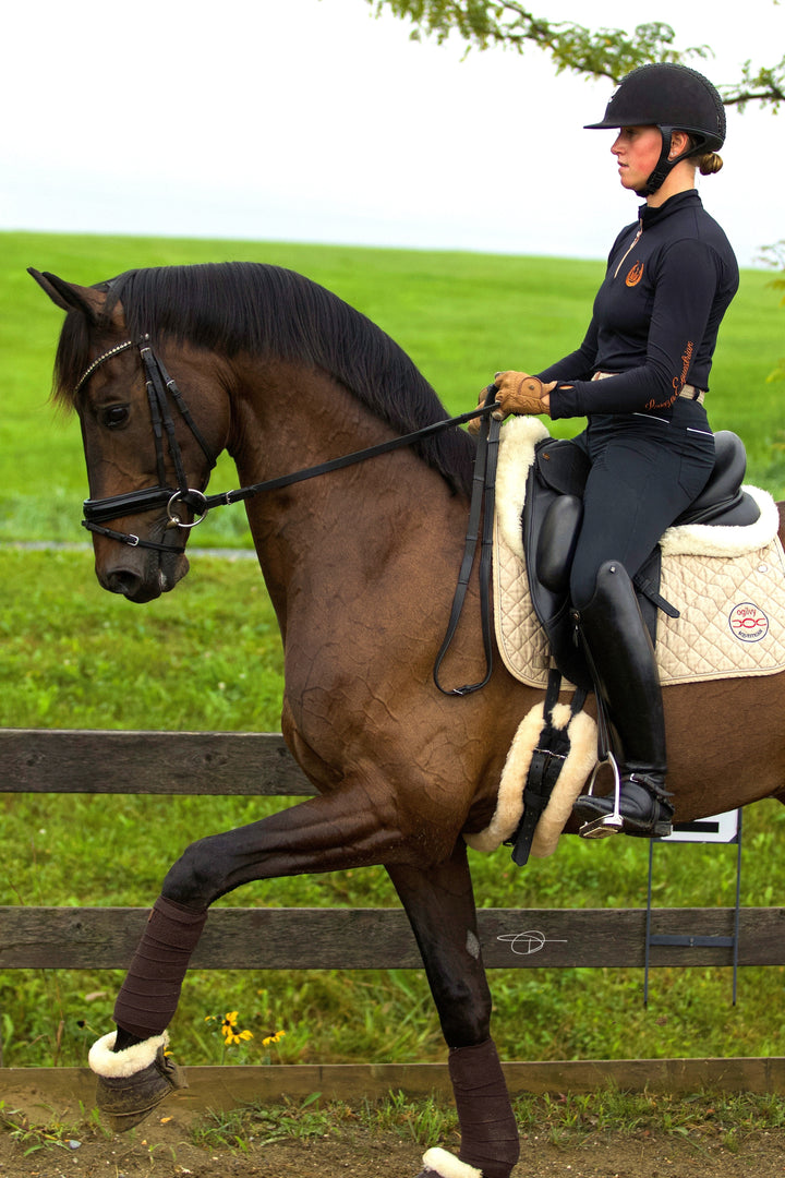 Fluffy Girth - White - Leveza