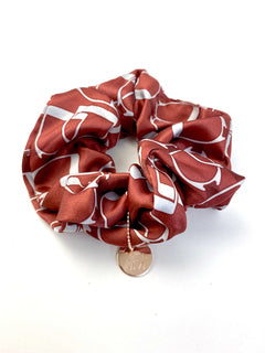 Scrunchie Red Stirrups